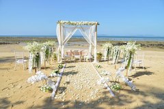 Back_Beach-Wedding-Venue-105