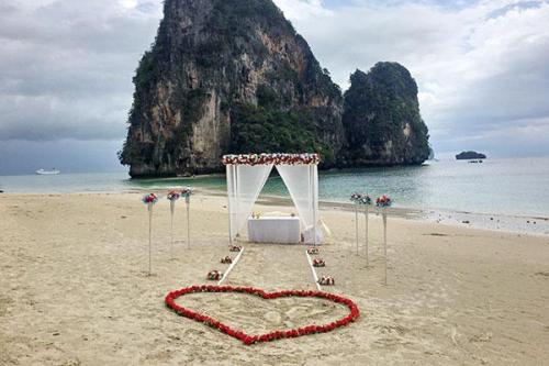 Beach-Wedding-Venue-001