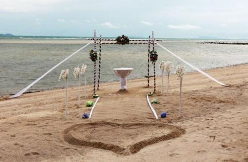 Beach-Wedding-Venue-082