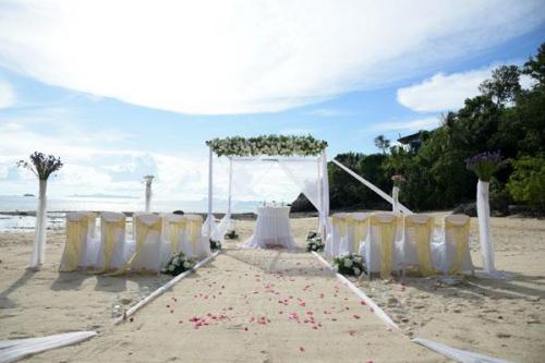 Beach-Wedding-Venue-090