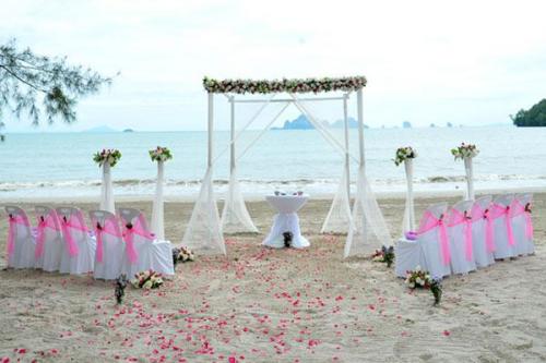 Beach-Wedding-Venue-095