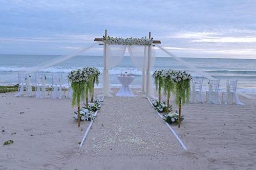 Beach-Wedding-Venue-112